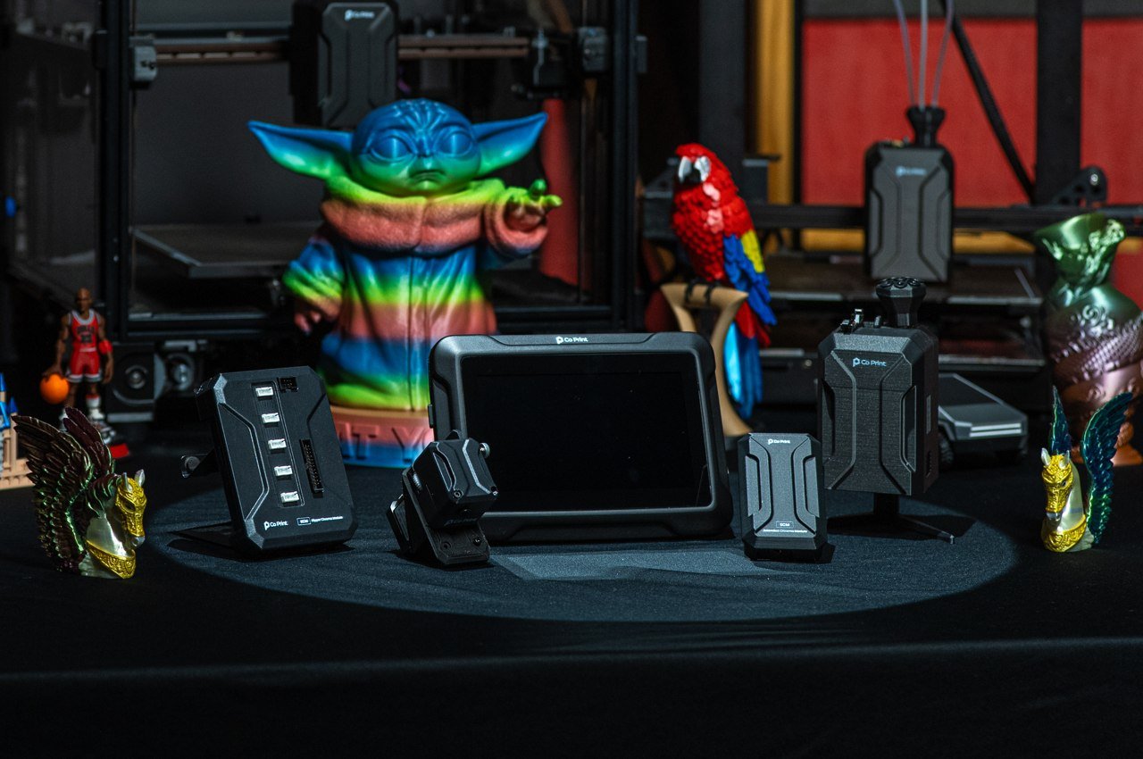 Upgrade Your Old Basic 3D Printer Into A Hi-End Multi-Filament Color 3D Printer With This Retrofit System